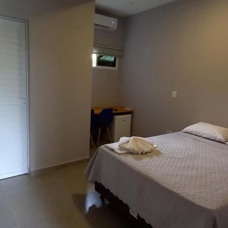 Fric Pousada Ubatuba Esterno foto